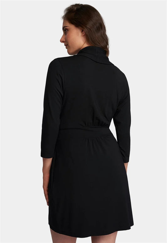 Iconic Robe in Black