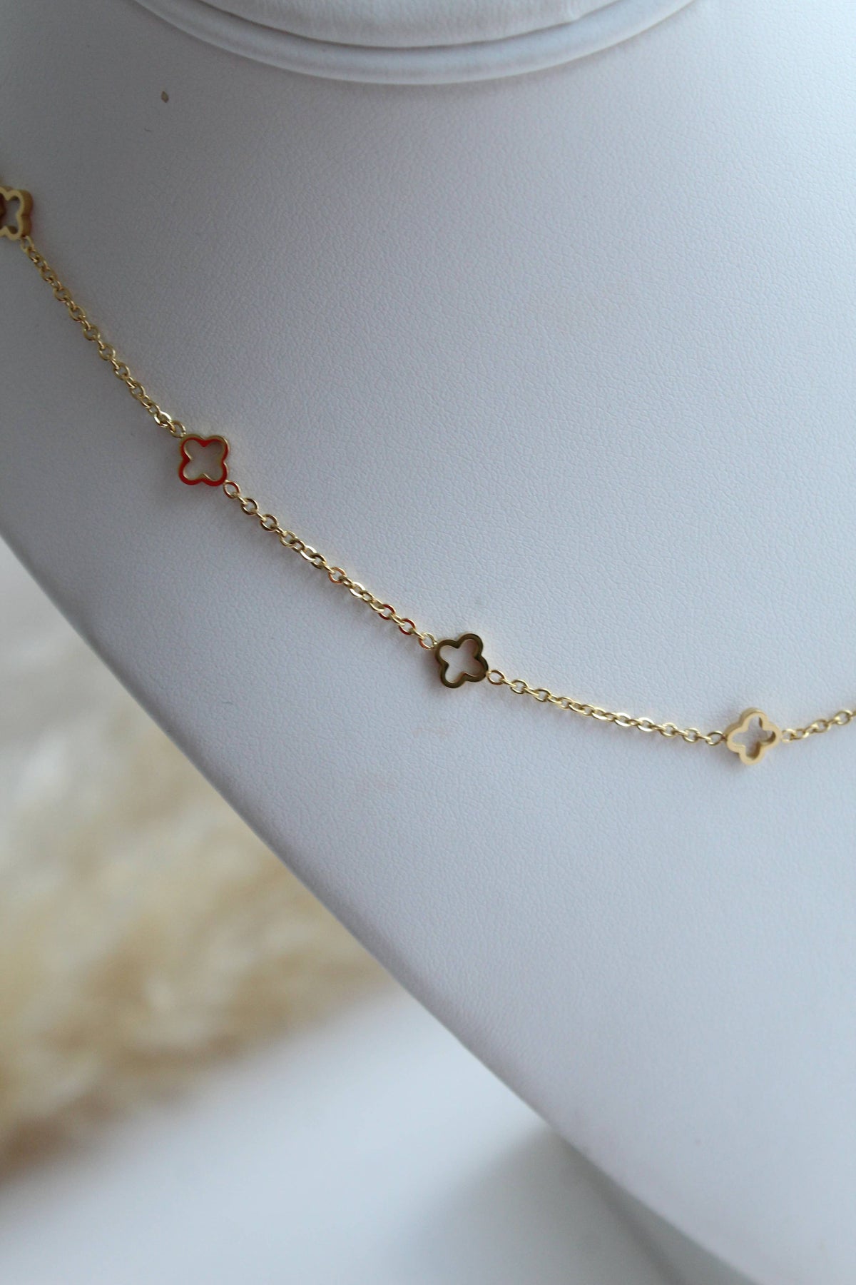 Genevieve Chain: Gold