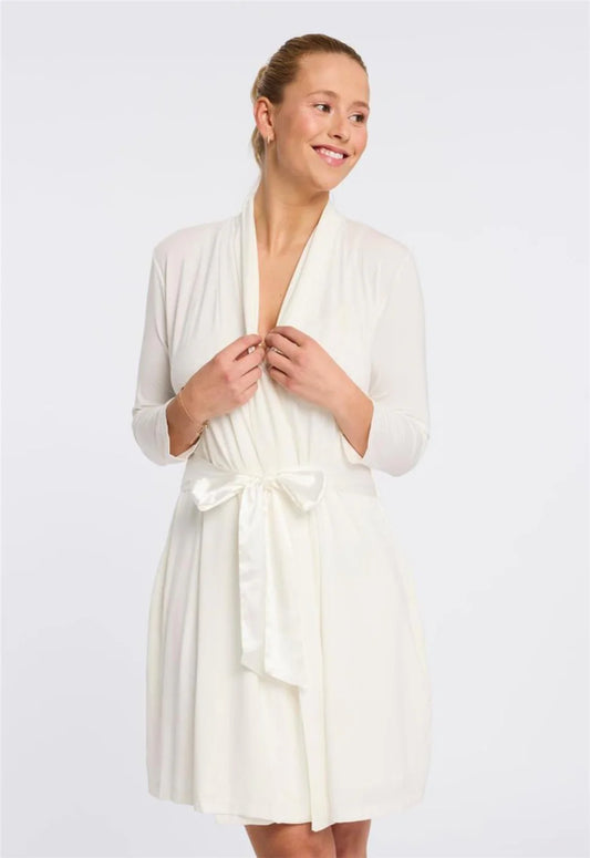 Iconic Robe in Chantilly