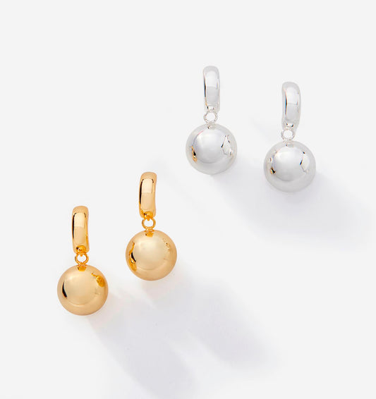 Gold or Silver Studded Earring