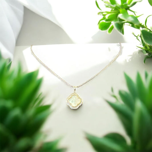 Mother of Pearl Van C Necklace