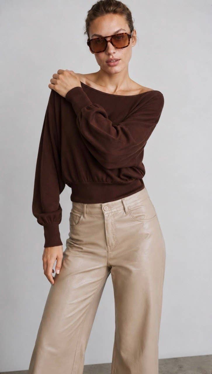 Off-the-Shoulder Long-Sleeve Knit Fall Sweater: Crimson Red