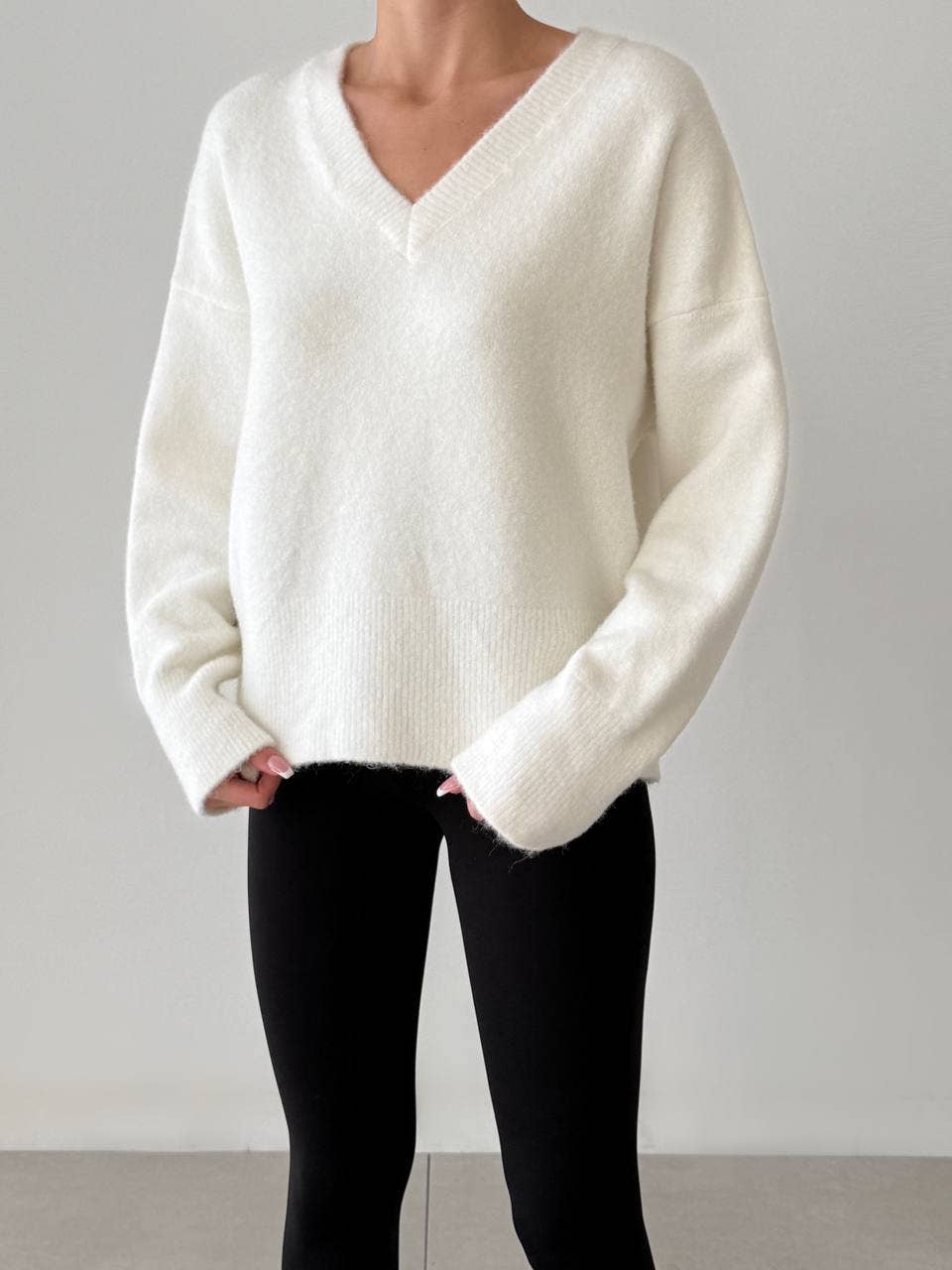 Oversized V-Neck Plush Knit Fall Sweaters: Stone
