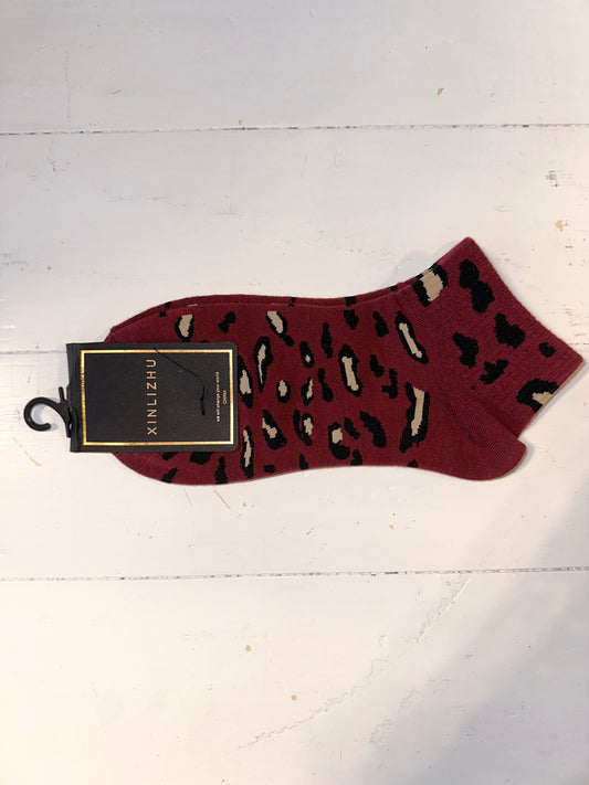 Socks- Burgundy Leopard Print