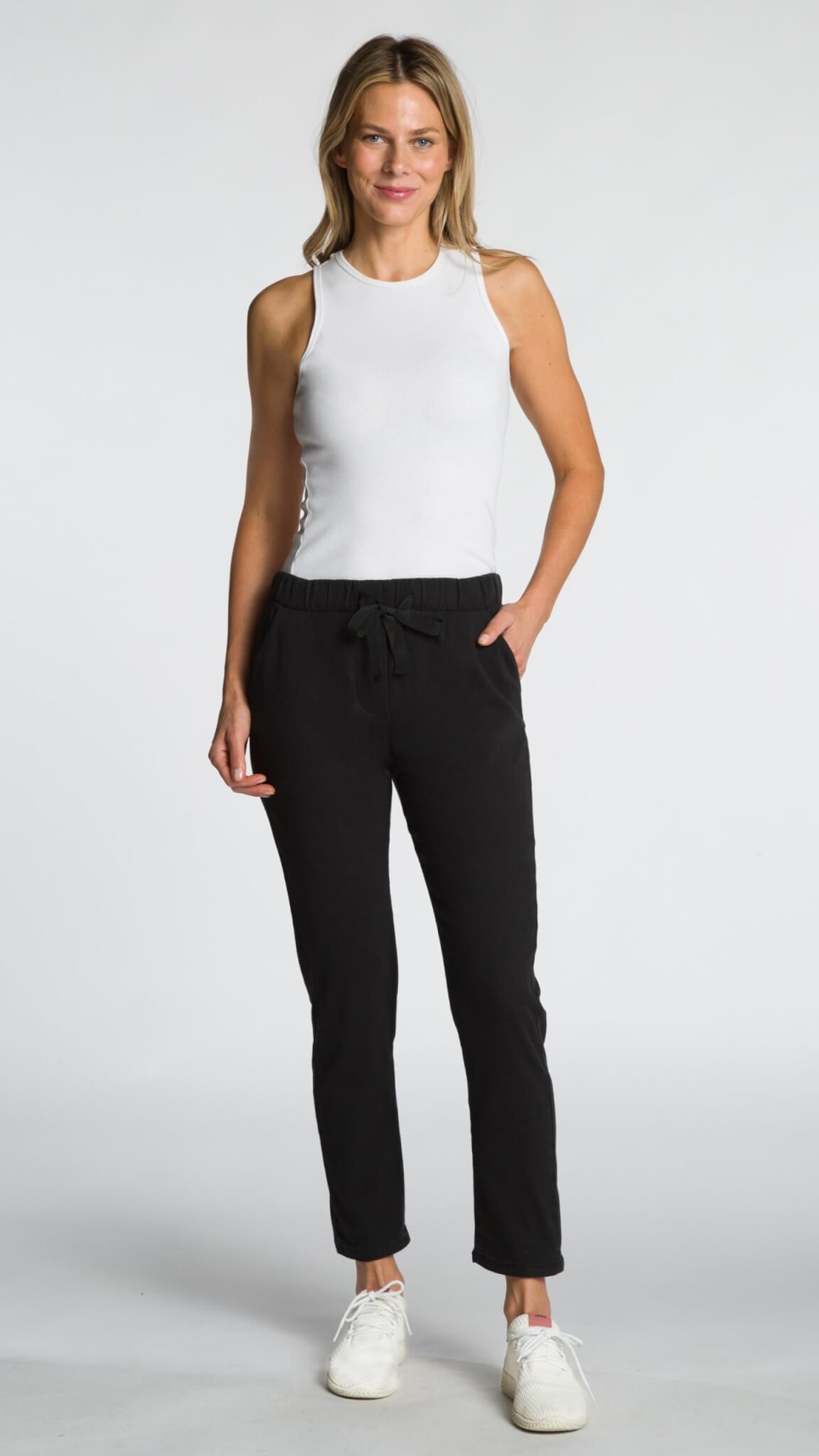 DKR Pull-On Jogger in Black