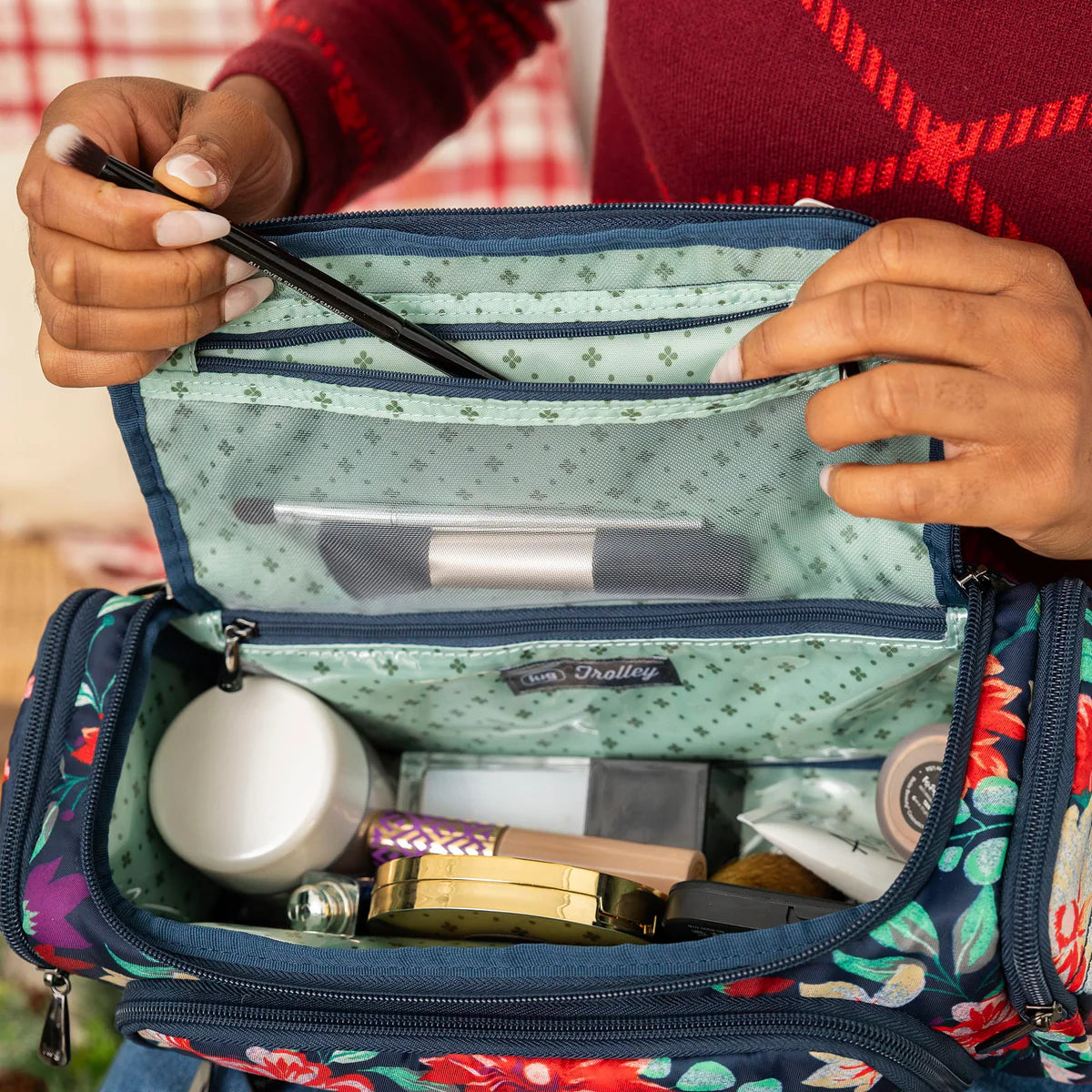 Lug trolley bag hotsell