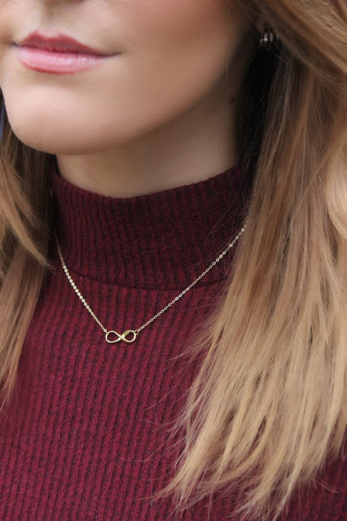 Infinity Necklace: Silver