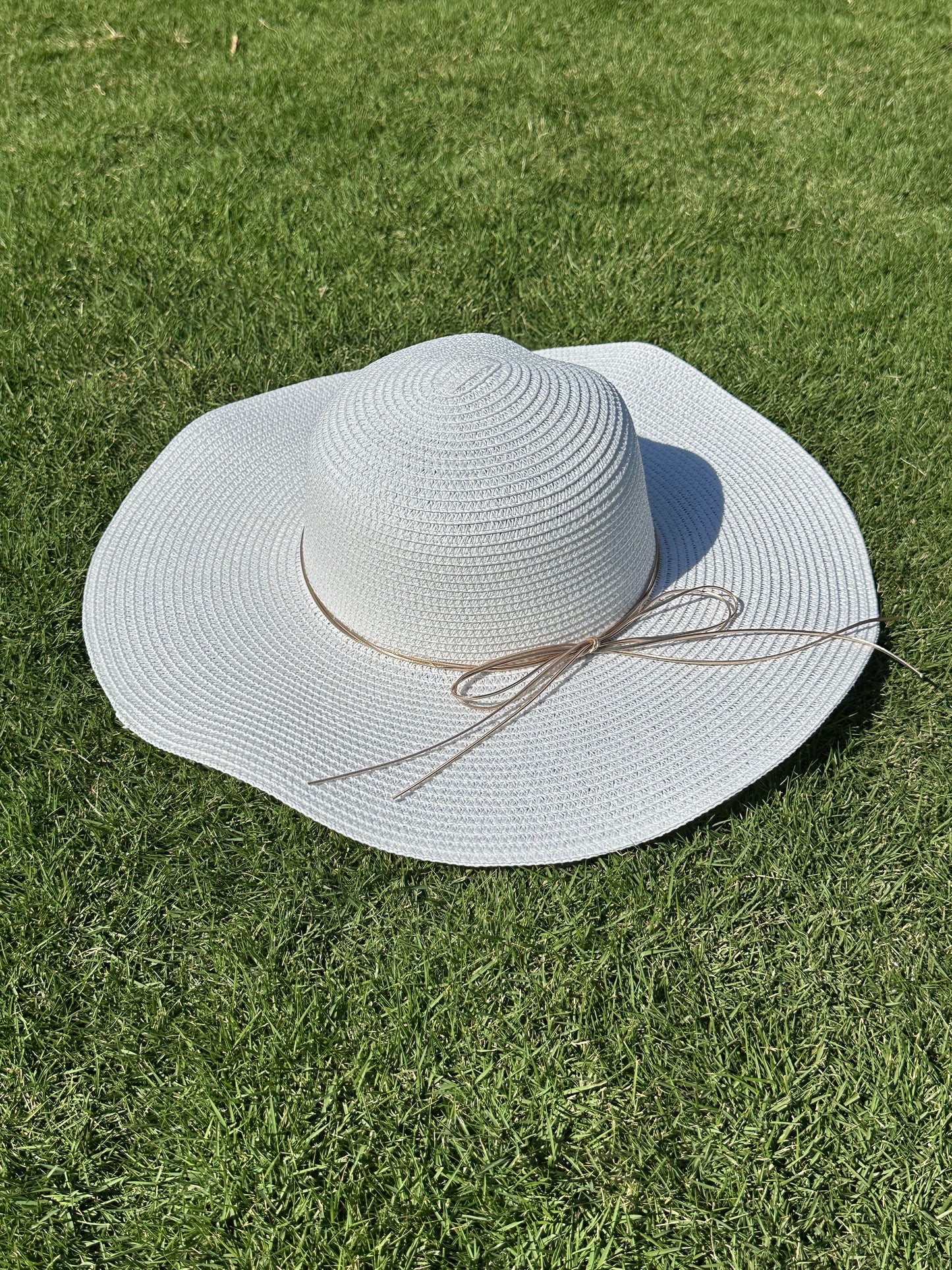 White Sunhat with Rose Gold Bow